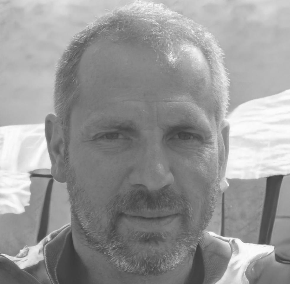 Formateur Julien Moreau expliquant les concepts de gestion de risque